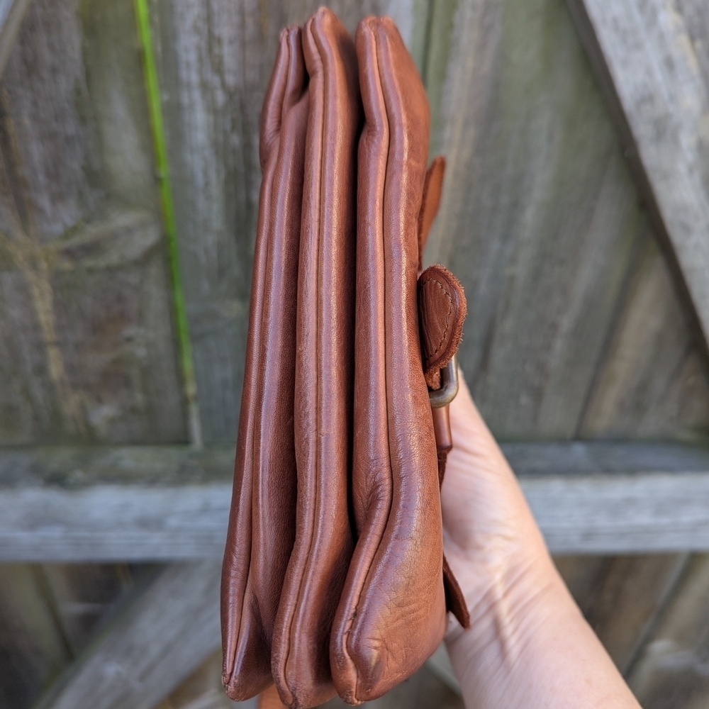 Harbour 2nd Luna Crossbody or Belt Bag in‎ Cognac Genuine Distressed Soft… - Picture 5 of 12